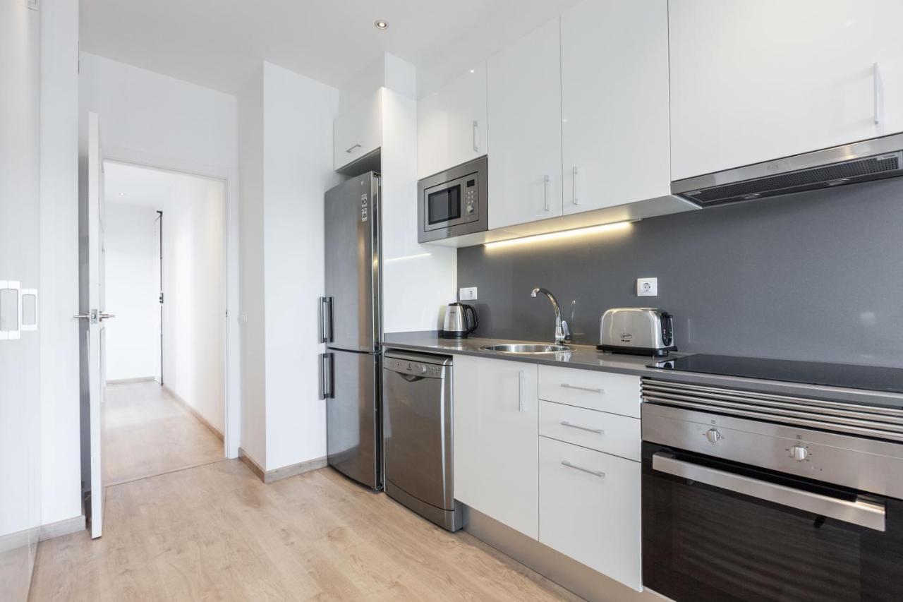 Bright Apartment With Balconies 34 바르셀로나 외부 사진